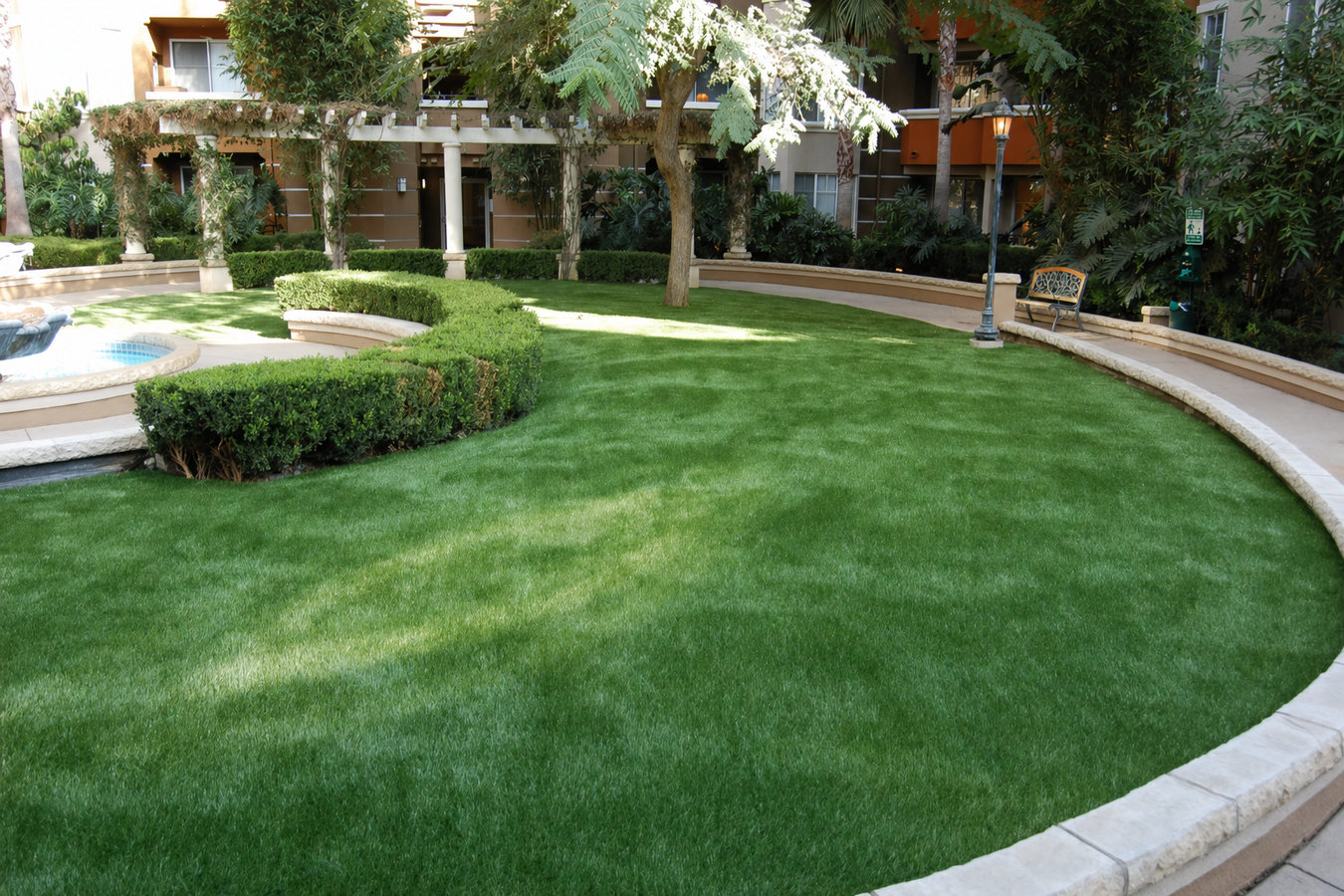 Drought-tolerant turf in Glendora, CA